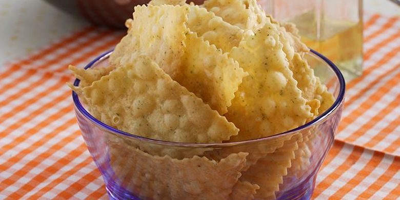 cara membuat kue bawang seledri