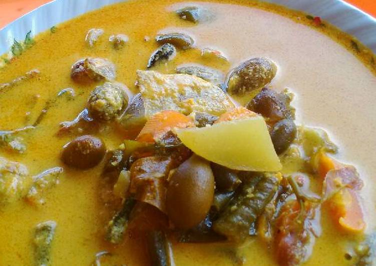 Cara Membuat Kuah Lontong Sayur