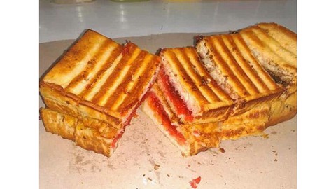 Modal usaha roti bakar pinggir jalan