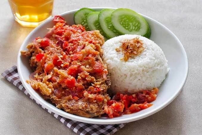 perlengkapan jualann ayam geprek