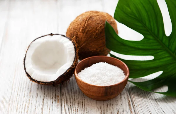 Cara Mengukus Kelapa Parut untuk Klepon