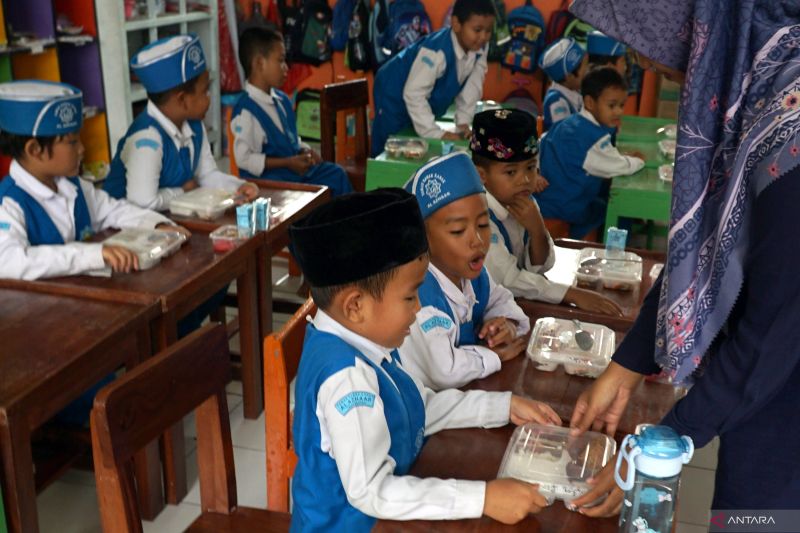 Penguatan Budaya Kerja MBG Motivasi Tim