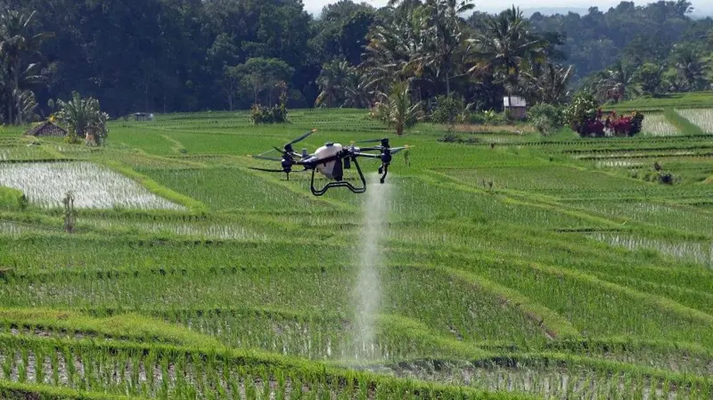 teknik pemupukan lahan skala besar
